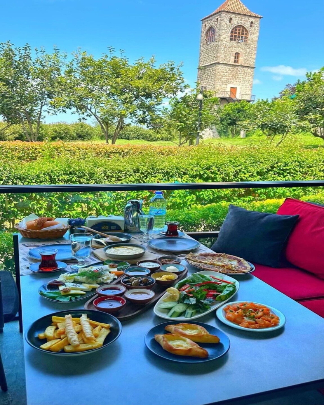 4 Kişilik Serpme Kahvaltı