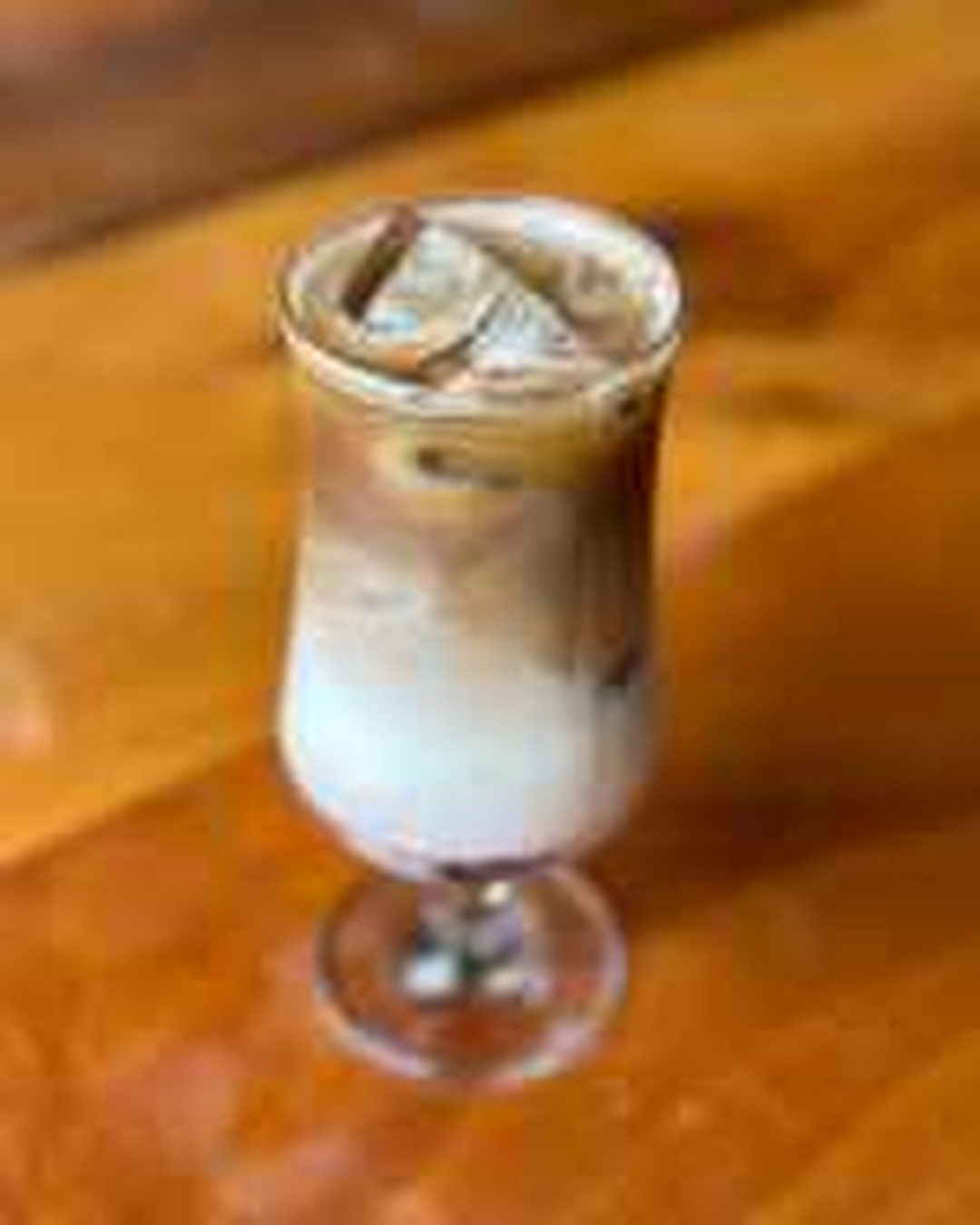 Böğürtlenli Beyaz Çikolatalı Mocha